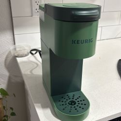 Keurig Coffee Maker k Mini Single Serve 