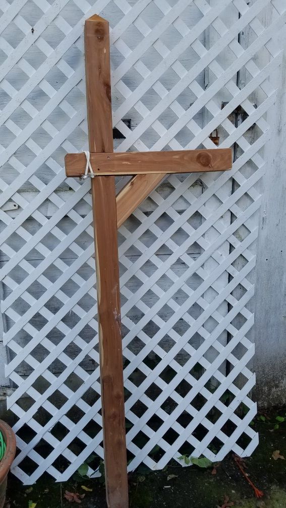 NEVER USED 6'5" CEDAR MAILBOX POST