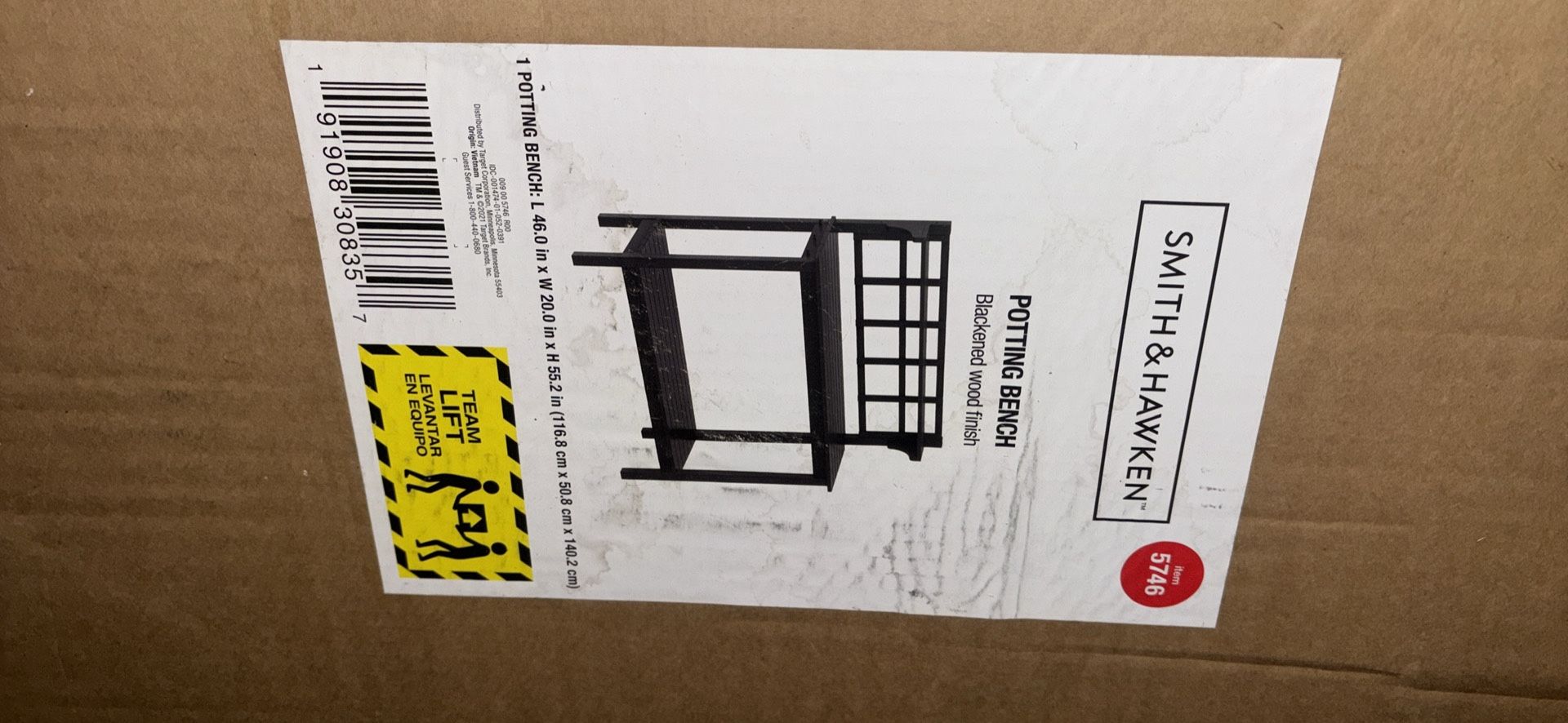 Brand new Smith and Hawkins Potting bench