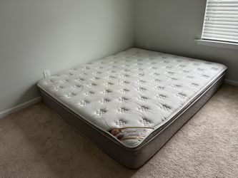 Semi Firm California King Mattress In Very Good Condition