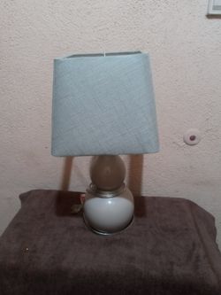 LAMP W/SHADE