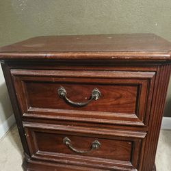Nightstand 