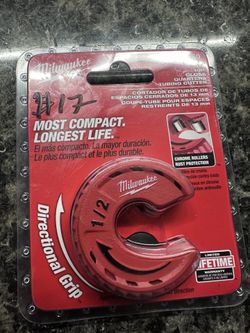      Milwaukee ( Tubing Cutter )
