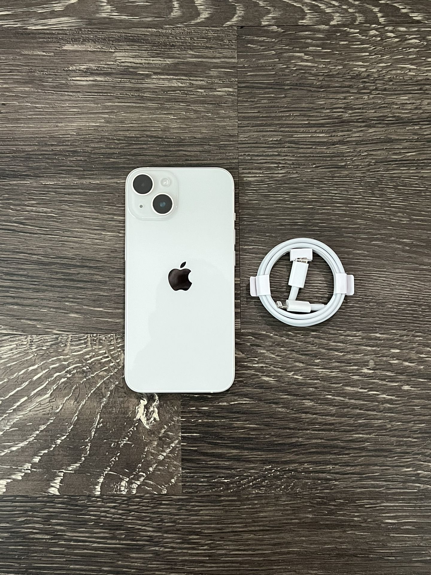 iPhone 14 White UNLOCKED FOR ANY CARRIER!