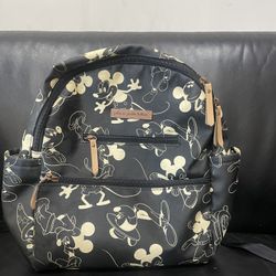 Petunia Pickle Bottom Diaper Bag