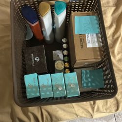 Colonges , Perfumes , Scent Oils & Moisturizer Cream 