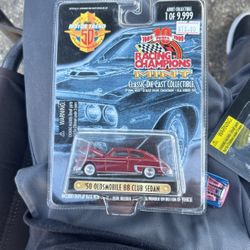 50 Oldsmobile 88 club sedan diecast collector