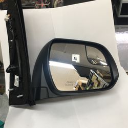 Rh Side Power Mirror For Toyota Sienna 14-20.    #*1