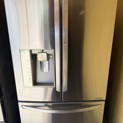 Refrigerator lG French Door 
