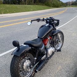 2015 Yamaha V-Star | 3790 miles | 250cc