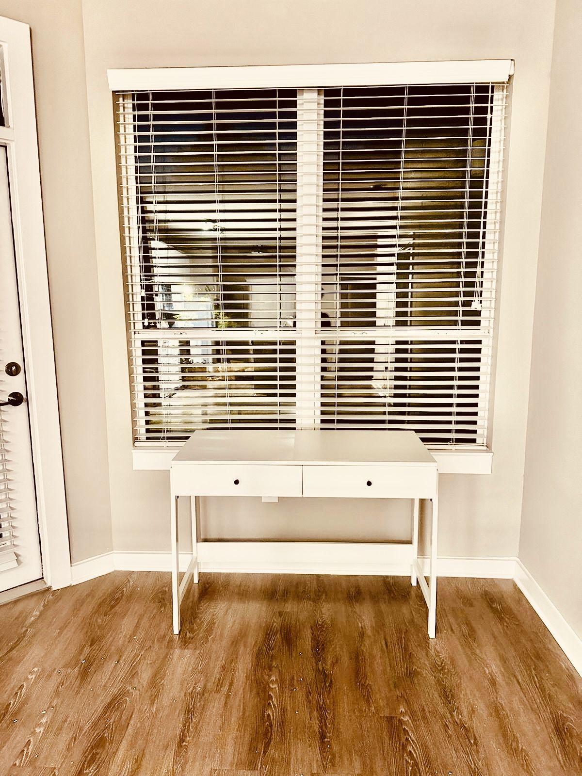 Melamine desk