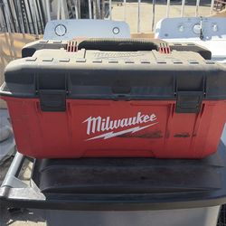Milwaukee tool box