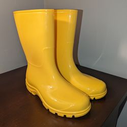 Rainboots Size 9