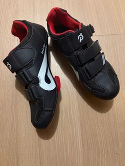 Peloton bike shoes - size 40