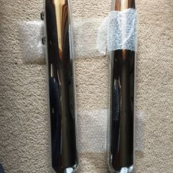 2 Harley Davidson exhaust Mufflers, 65546-98A.