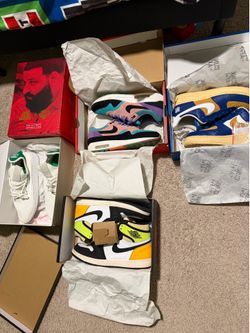 Nike Sneaker Collection Lot of 4