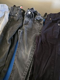 Boys jeans size 4t & 5t great condition
