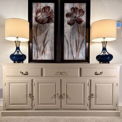 🔆🔆STUNNING BEIGE THOMASVILLE dresser/buffet/sideboard/tv Stand/dining Server/changing Table/credenza