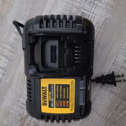 Dewalt 12v-20v-60v 6AMP Charger 