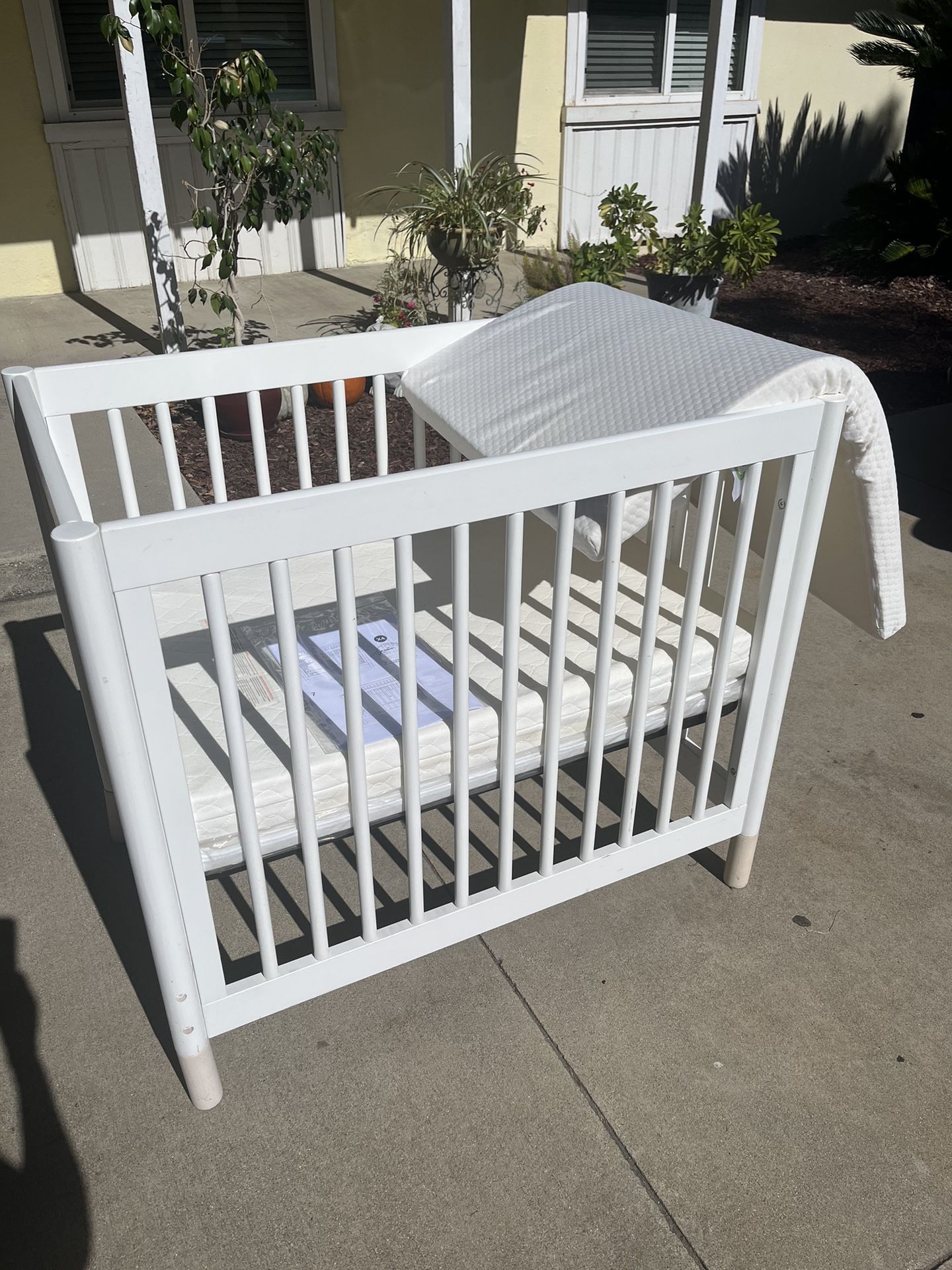 Baby Crib