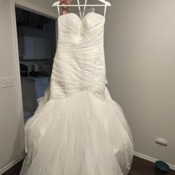 WEDDING DRESS SIZE 6