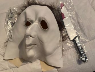 Michael Myers Halloween Costume Mask with Knife