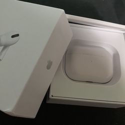 AirPods Pro With MagSafe Charging Case