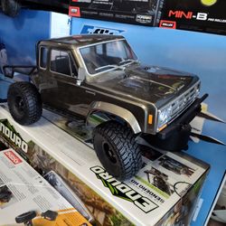 RC electric rock crawler brand new Enduro element sendero