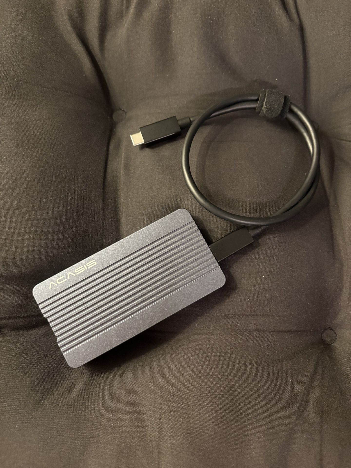 Acasis Thunderbolt 40Gbps 2TB SSD 