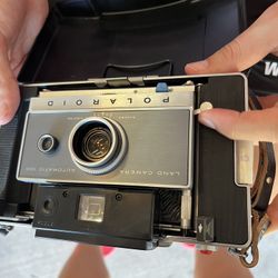 polariod automatic 100 land Model From 1960s