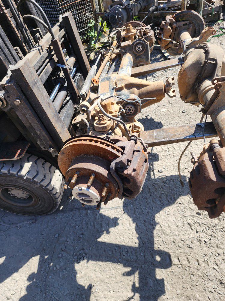 2010 F250 Front Axle And Rear Axle 