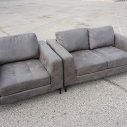 10 Loveseat Couches 5 ChairCouch