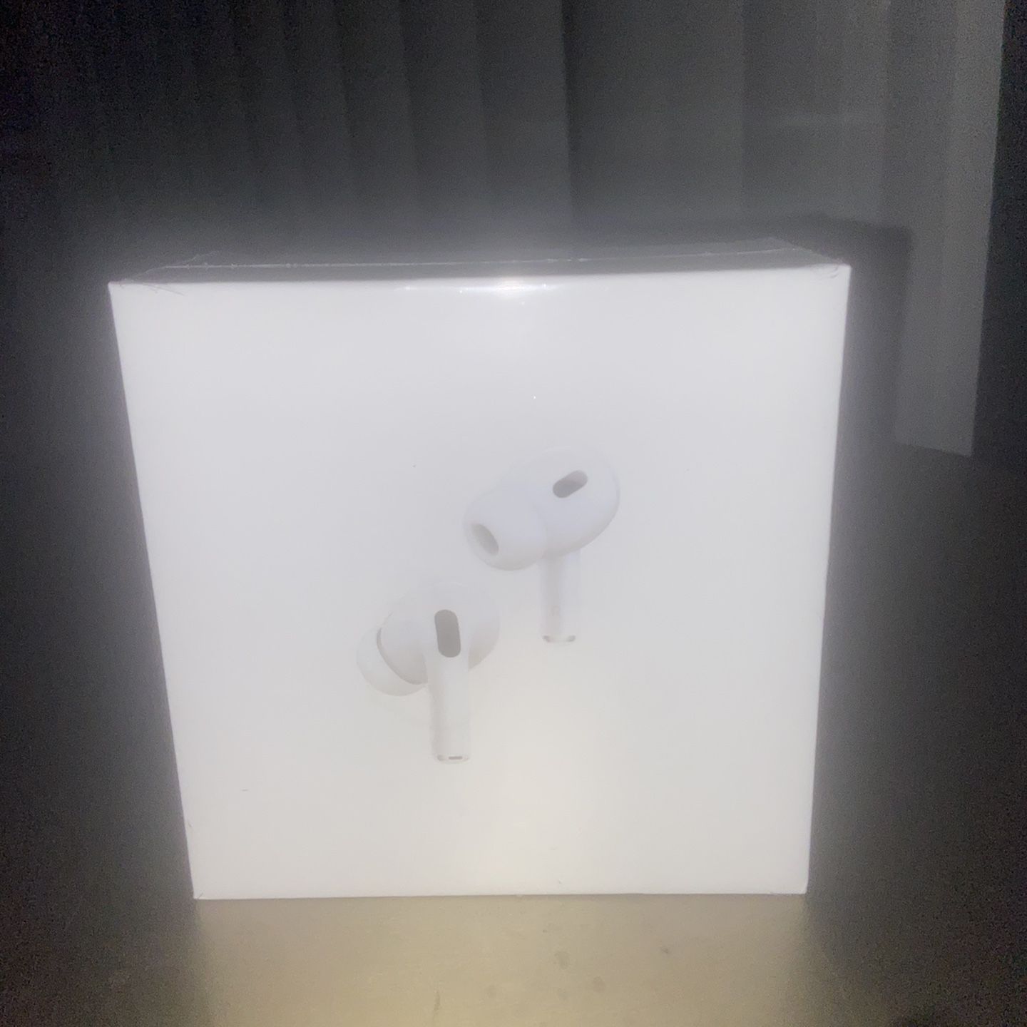 *BEST OFFER*AirPod pros 2nd gen BRAND NEW (NEGOTIABLE)
