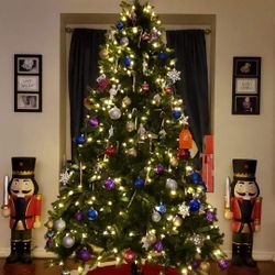 Nutcracker Soldiers 36" Tall