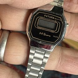 Vintage Men's Futura LC Quartz Stainless Steel Watch Hong Kong