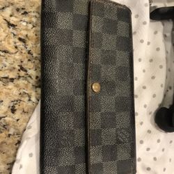 Louis Vuitton Wallet Authentic