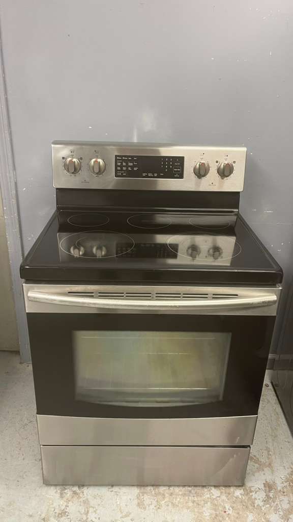 Stove Electric Stainless Steel Works Perfectly Very Clean