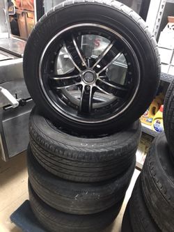 17” stagger Rims 5 lugs