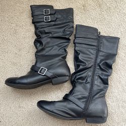 Candie’s Knee High Flat Boots For Girls/Women. Size 5 Medium. 