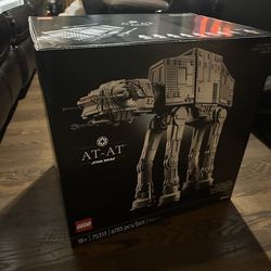 LEGO Star Wars AT-AT 75313 Ultimate Collector's Series