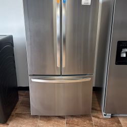 LG French door Refrigerator 