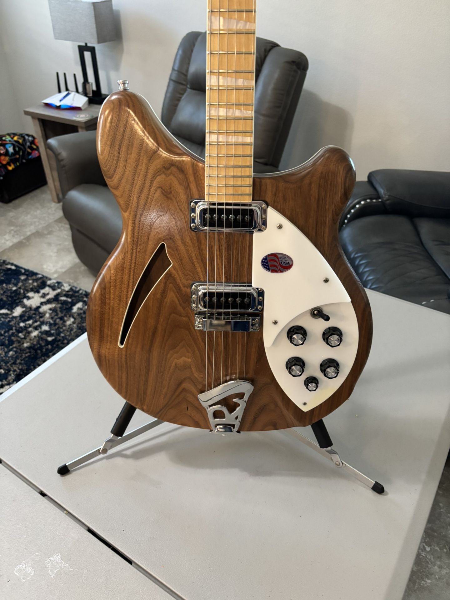 Rickenbacker 360 Walnut Electric Guitar