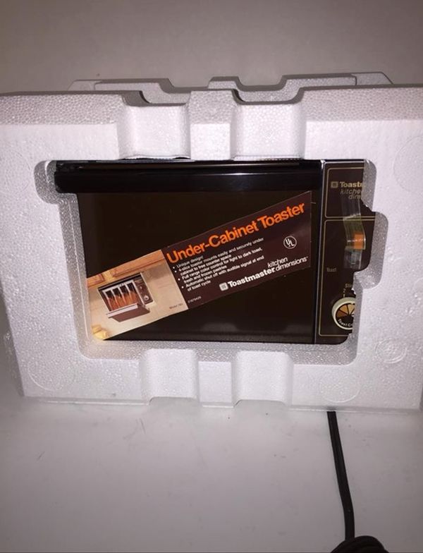 Vintage New Toastmaster Under Cabinet 4 Slice Toaster For In Vintage New Toastmaster Under Cabinet 4 Slice Toaster For In Rancho Cucamonga Ca Offerup
