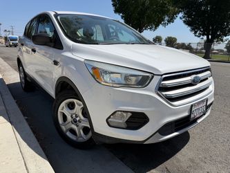 2017 escape low mileage 29k