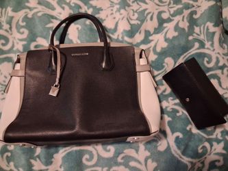 Micheal kors purse