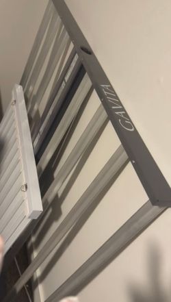 Grow light
