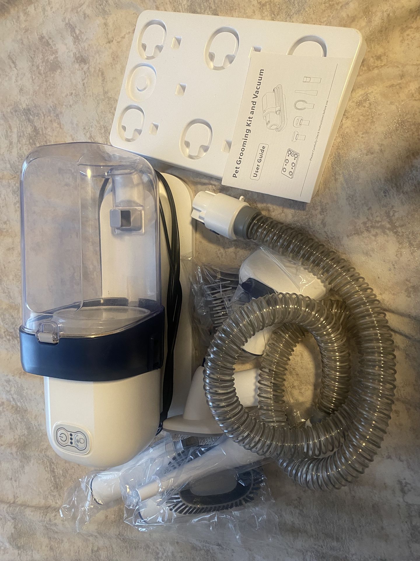 Pet Vacuum Groomer Kit
