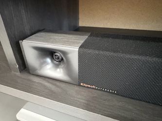 Klipsch Cinema 400 Soundbar with Wireless Subwoofer + remote control – Excellent Condition