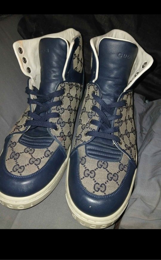 !!!! LIKE NEW BARELY USED Size 10 Mens Gucci GG Monogram Hightops!!!!