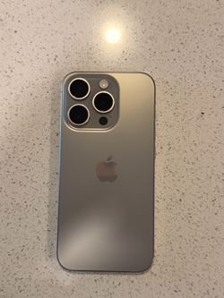 iPhone 15 Pro 128GB Unlocked For Any Company ✅Price Firm✅